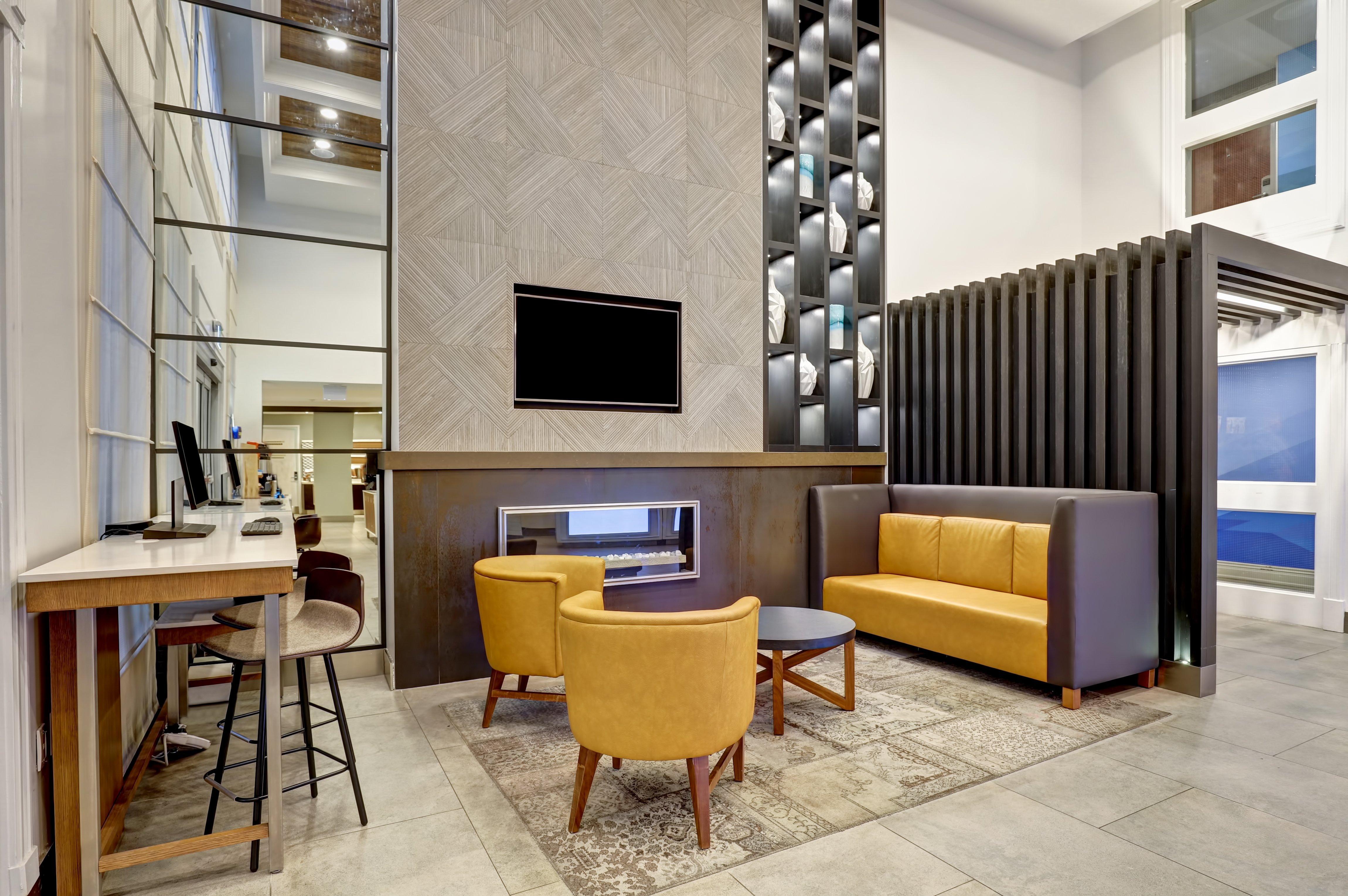 Holiday Inn Express Whitby Oshawa By Ihg Екстер'єр фото